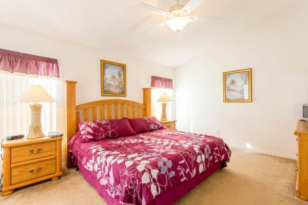 Orlando Florida Villa to Rent Master Bedroom