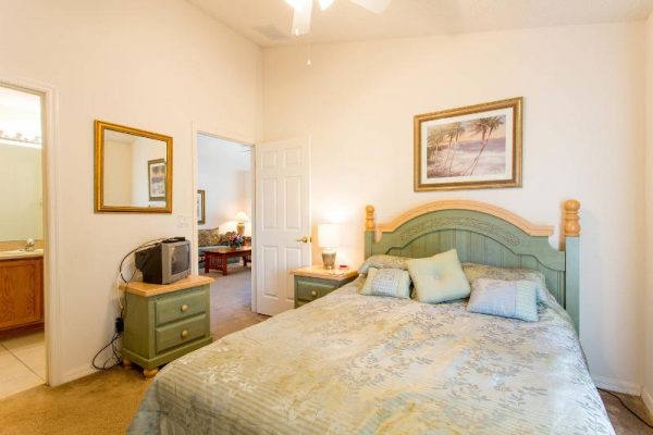 Orlando Florida Villa to Rent Queen Bedroom